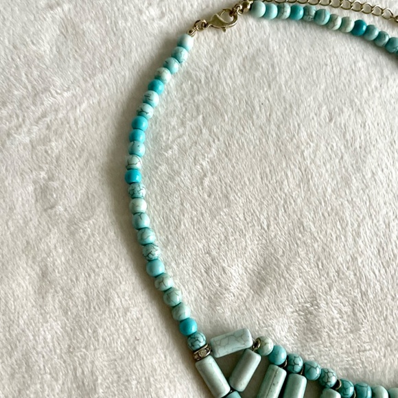 Beaded Turquoise Necklace/w Rhinestones - Picture 12 of 17